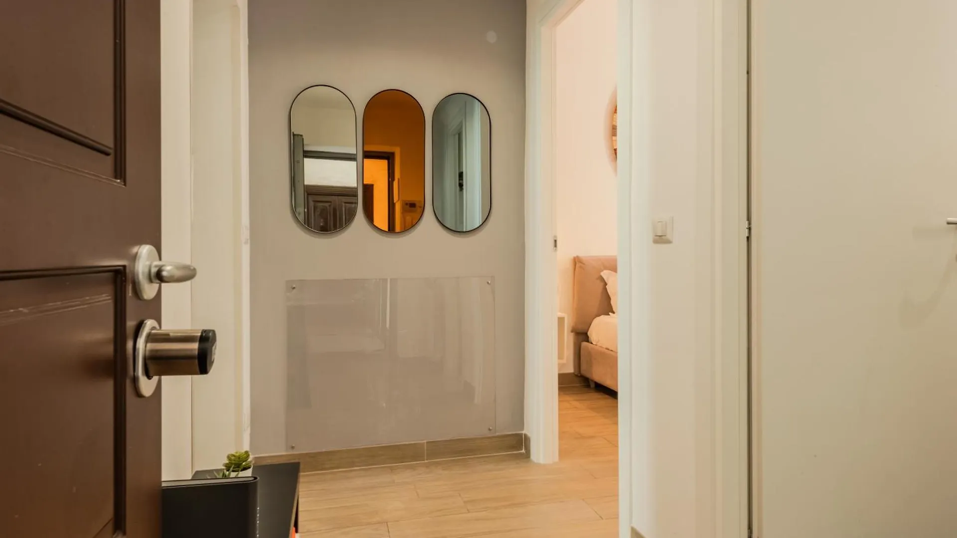 Moscova Modern Apartment Milan 0*,